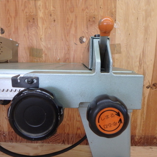 日立 255mm ベンチ丸ノコ C10FD3 中古品 日立 ベンチ丸ノコ C10FD3