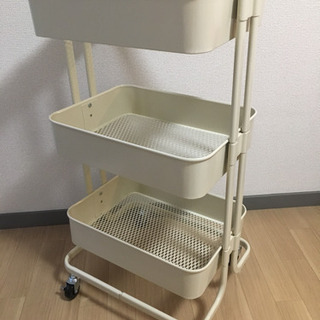 スチール キッチンワゴンの画像