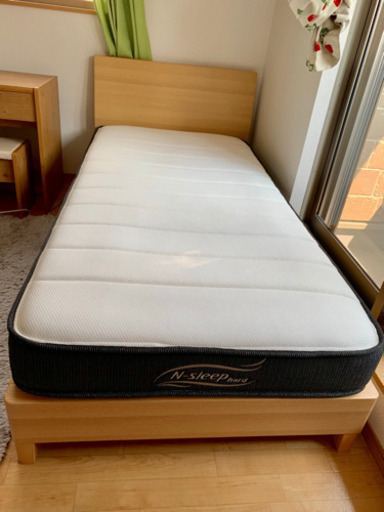 【成約済み】ニトリ  シンクグベッド   マットレス付き(N-sleep)