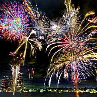 8月24日(土) ☆限定50名・横浜海の公園8.24花火大会を皆...