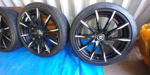 レグザーニ22インチ