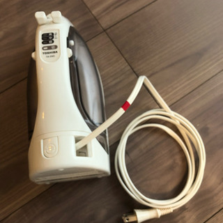 TOSHIBAアイロンコード付き2010年製美品の画像
