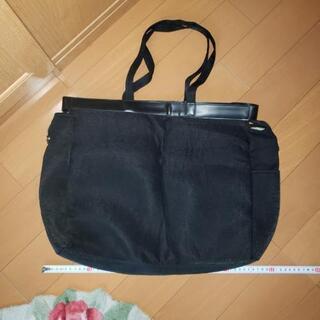 ボストンバッグ👜
