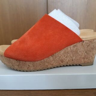 スエード 皮 サンダルMサイズ 値段下げましたの画像