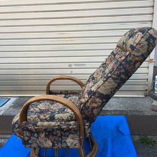 天然籐リクライニング回転座椅子  美品ですの画像
