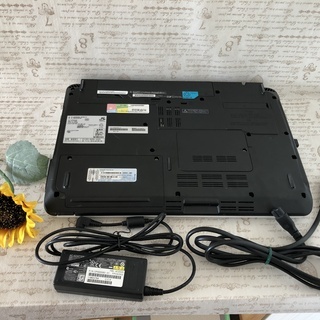 ☆彡値下げ。かなり使える限定1台/Office2019付/富士通15.6ｲﾝﾁ/AH56/C Win10 64bit/Corei5/4G/640G/無線/DVD・Blu-ray再生ソフト付の画像