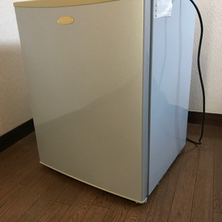 小型冷蔵庫