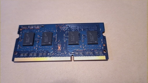 ノートPC用メモリ4GB 1.35V  DDR3L 1600 PC3L-12800