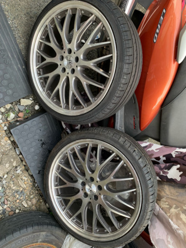 ロクサーニ！プリウスetc.19インチ