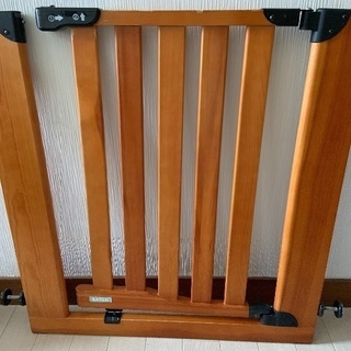 カトージ ベビーゲート