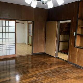 ２階建て戸建て賃貸　6ＬＤＫ　駐車場２台　敷金礼金０円　ペット可　外国人可　生活保護可 - 田川郡