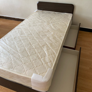 シングルベッド