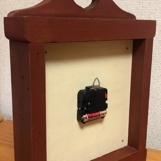カントリー調 置時計の画像