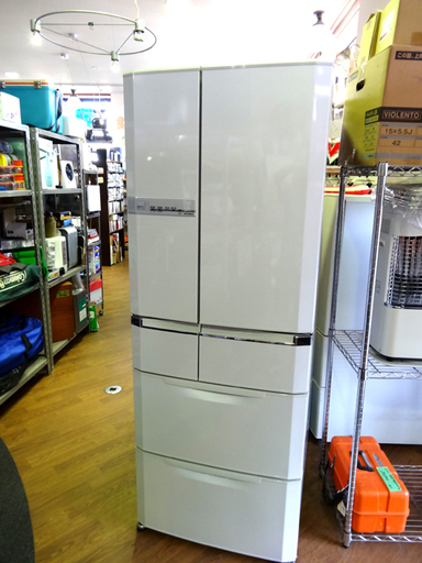 キッチン・家電◆三菱ノンフロン冷凍冷蔵庫◆MR-E57S-PS1　6ドア　フレンチドア　565L　2011年製　シルバー　USED