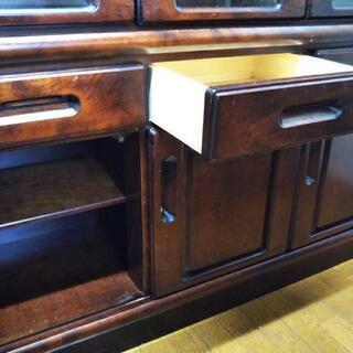 【9/5で処分】食器棚の画像