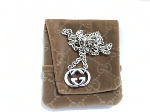 グッチ メンズネックレス 写真左 値下げします。