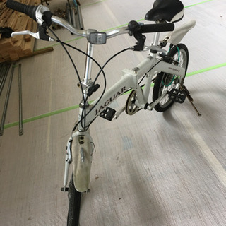 ジャガーの折りたたみ自転車（20x × 1.75）中古なので格安の画像