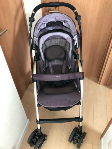 コンビ ディアクラッセ オート4キャス  FD600 美品