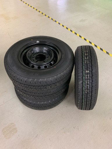 ハイエース貨物 夏タイヤ+ホイール4本セット1台分