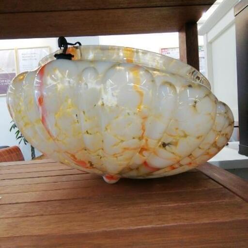 569　イギリスアンティーク マーブルガラス ランプシェード(夜)