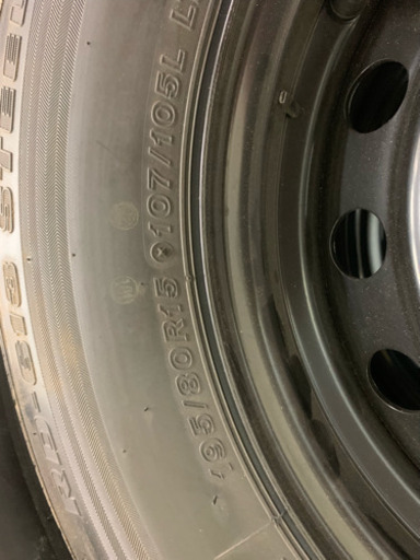 ハイエースタイヤホイール4本セット 195/80R15 107L/105L 