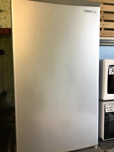 【送料無料・設置無料サービス有り】冷蔵庫 SHARP SJ-H8W-S 中古