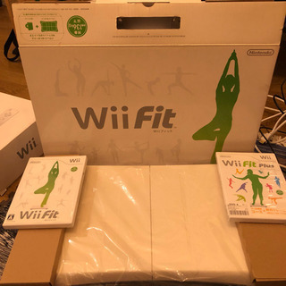 wii 本体 wii Fit  ソフト諸々の画像