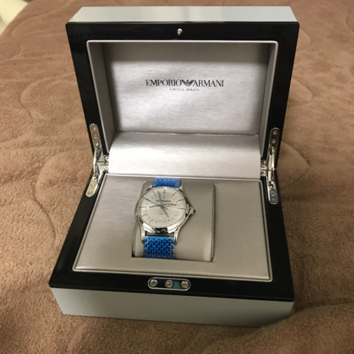 アルマーニのARS1101