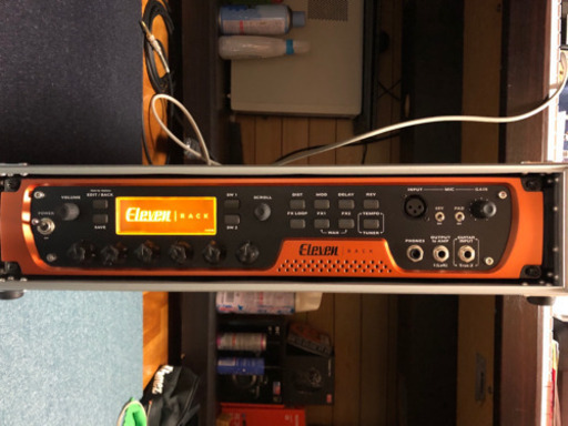 Avid Eleven Rack ＋ハードケースとMIDIコン、ペダルのおまけ付