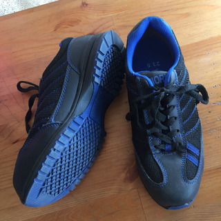 安全靴 お仕事や作業などに 23.5の画像