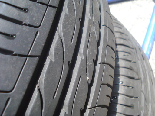 コンパクト車用　165/70R14　アルミセット