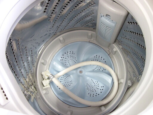 安心の1年保証付！2018年製 5.5kg Hisense(ハイセンス)「HW-T55C」全自動洗濯機です！