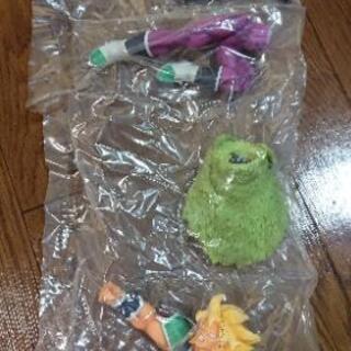 ドラゴンボール超 フィギュア３体の画像