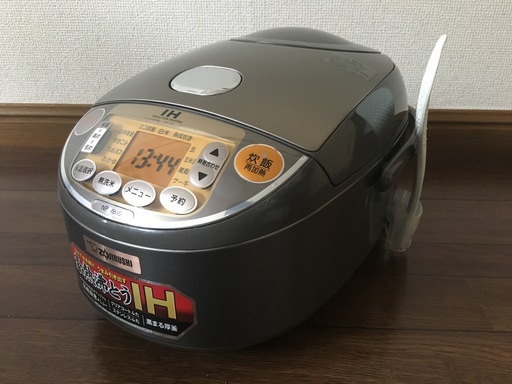 炊飯器 象印 IH炊飯ジャー ２０１２年製 NP-VB10 中古 しゃもじ付