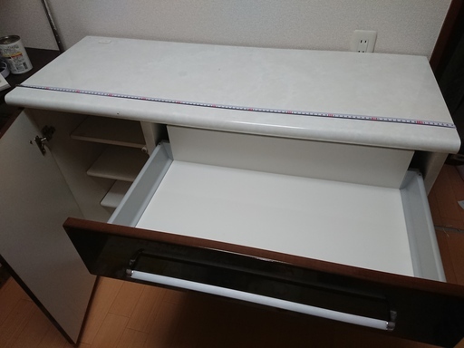 値下げ！キッチンボード・調理台・キッチン収納
