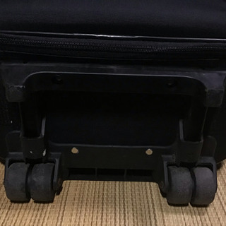 中古 YUCHIMIキャリーバックブラック 難ありの画像