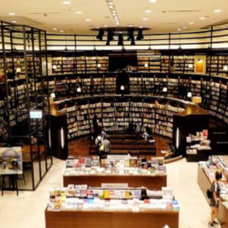 🖊📕本屋さんが好き📘🖋