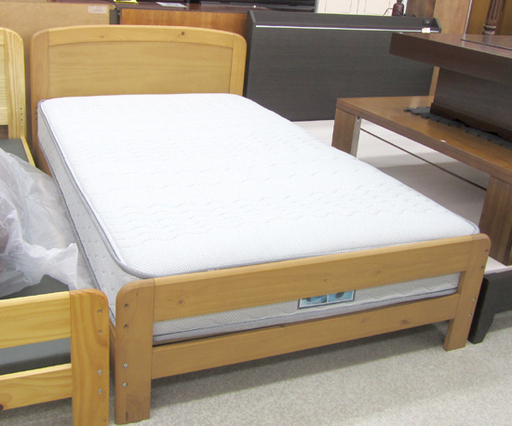 ニトリ セミダブルベッド 木枠＆マットレス N-Sleep V2-02付き 札幌市北区