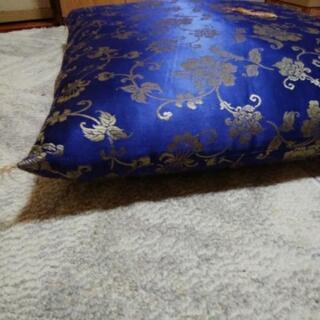 取りに来てくれる方に仏用座布団の画像