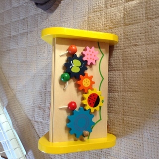 ルーピングを含むおもちゃ2点をお譲りします