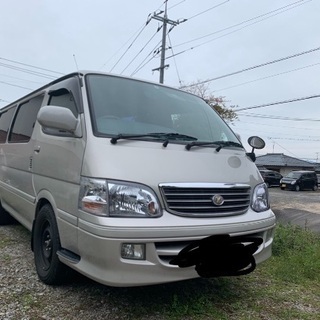 ハイエースの画像