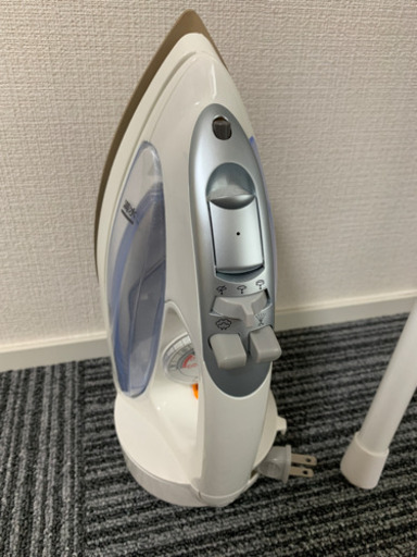 アイロンとアイロン台セット