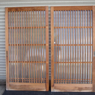 玄関　木製建具　ひば　欄間付き　