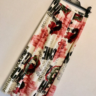 新品 ロングスカート フリル 英文字 赤 ロック レッド 白 M...