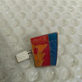 コカコーラ　ピンバッジ