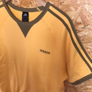 adidas (半袖スウェット スリーライン)の画像