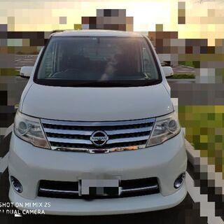 8月限定のお値段です！平成22年式日産セレナハイウェイスターVエ...