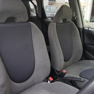 通勤車に持ってこい！！距離は19000キロ！！ホンダフィット！！