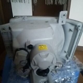 いすゞギガ  ヘッドライトの画像