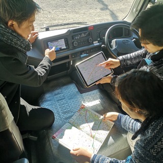 ロケバスドライバー大募集！　年収５４０万の画像